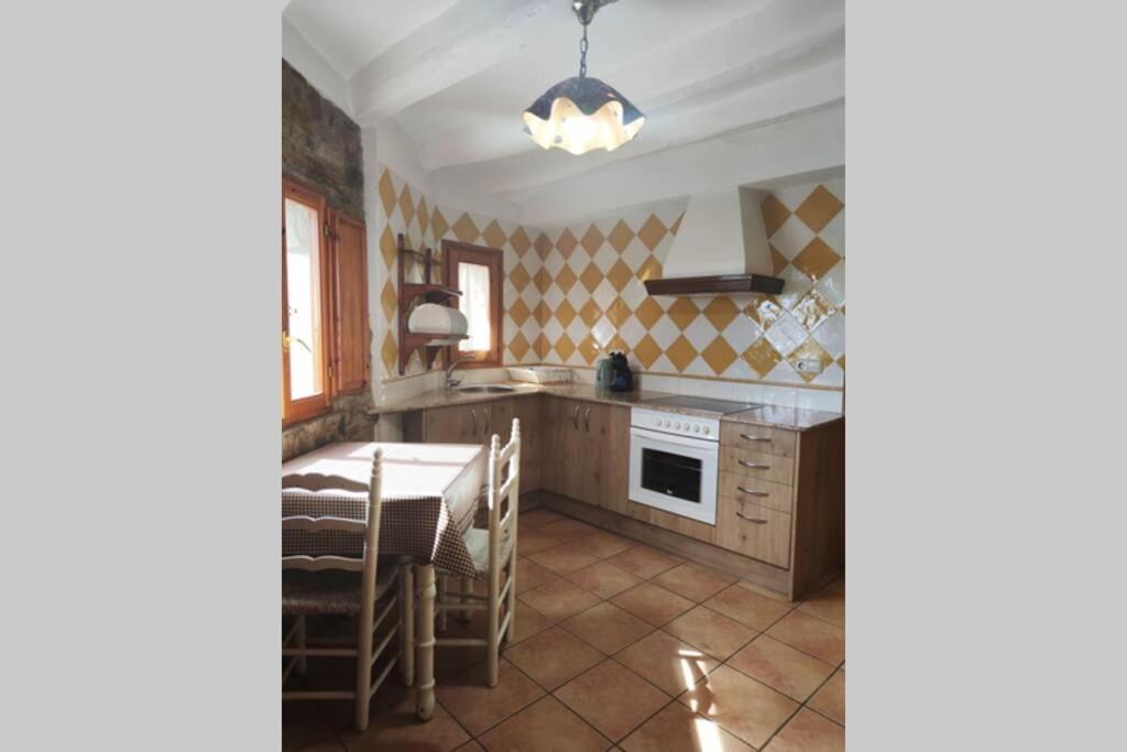 Casa Escola Villa La La Pobla de Segur Kültér fotó